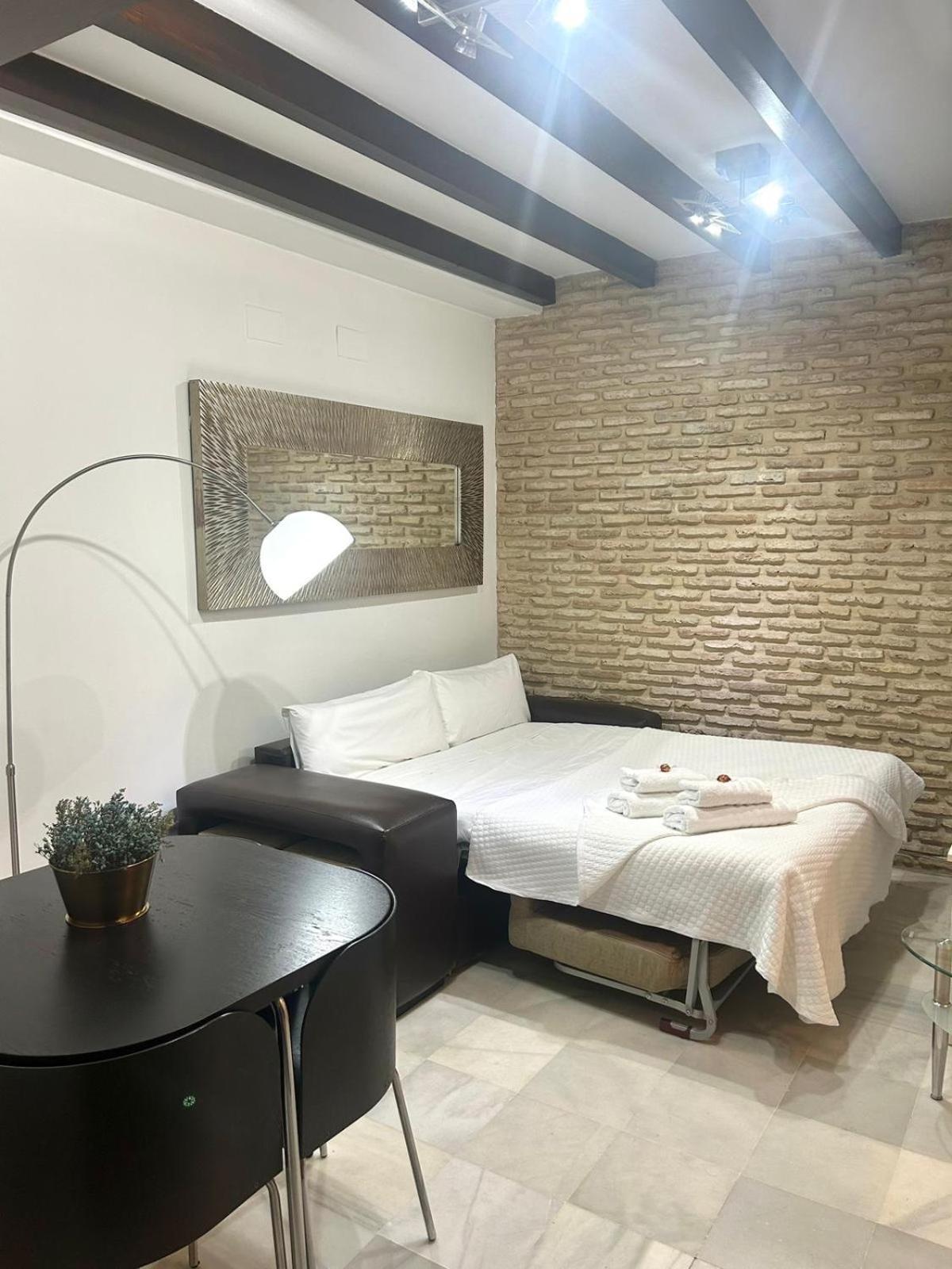 Triana Apartment Sevilla Exterior photo
